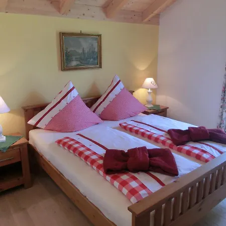 Appartement Haus Carina